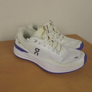 On The Roger Pro Tennis Shoes Sneakers